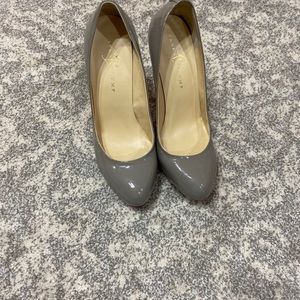 Ivanka Trump size 10 heels